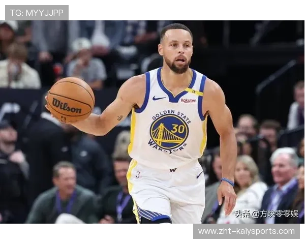 库里倒下?科尔发出严厉警告,库里让科尔捂头的一球