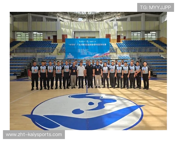 篮球联赛裁判技术升级研究